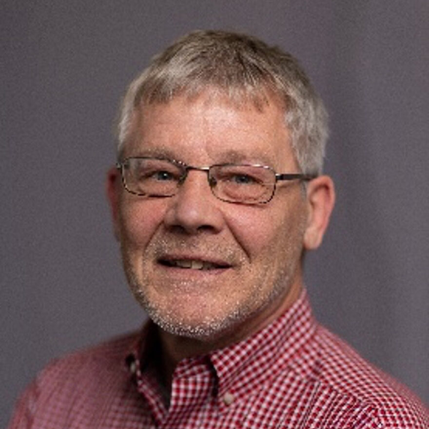 Karl-Cropped Karl-Cropped